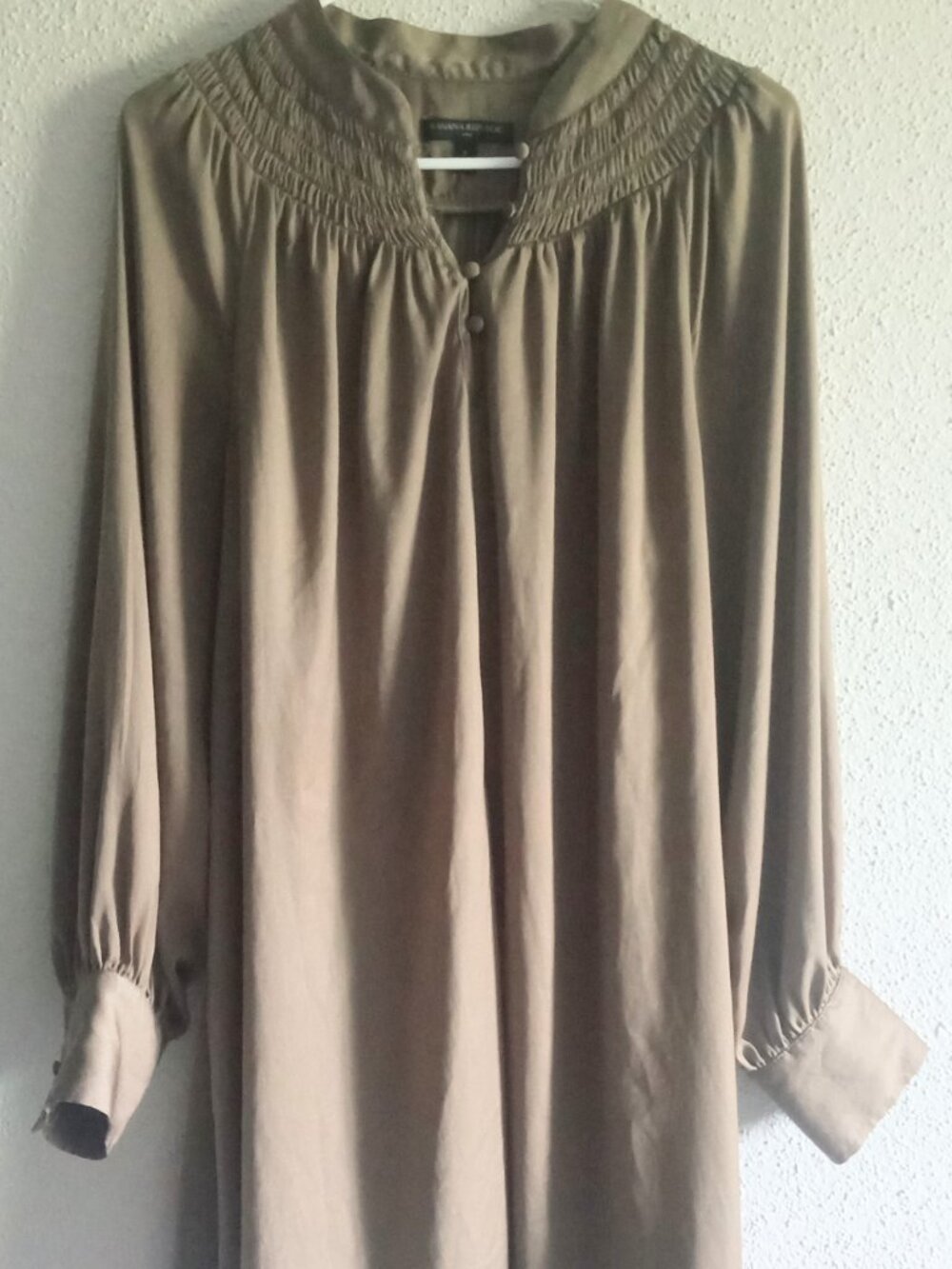 Banana Republic Sage Green Dress Botton Front Long Cuff Sleeve Size L Relax Fit - Picture 3 of 9